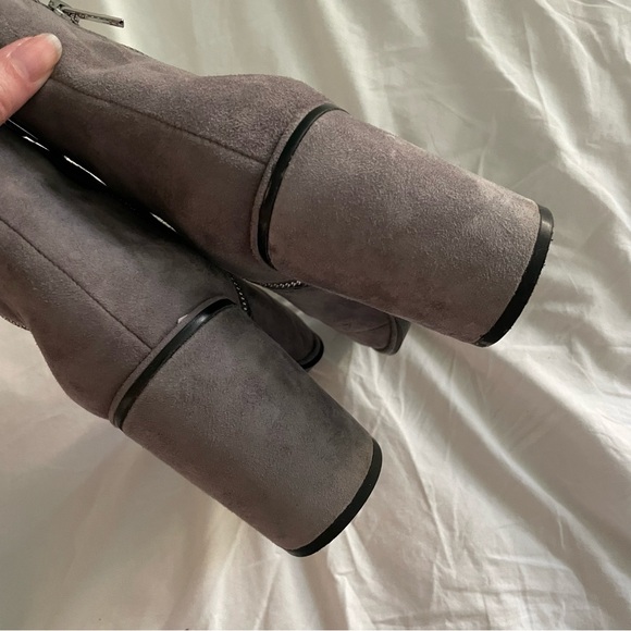 Calvin Klein Cilil Grey Suede Ankle Booties - Picture 5 of 8